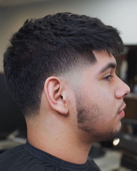 Temper Fade Haircut, Textured Low Fade, Taper Fade Pelo Corto, Mid Taper Fade Haircut Straight Hair, French Crop Mid Fade, Lower Fade, Los Fade, Taper Fade Alto, Haircut For Fat Face