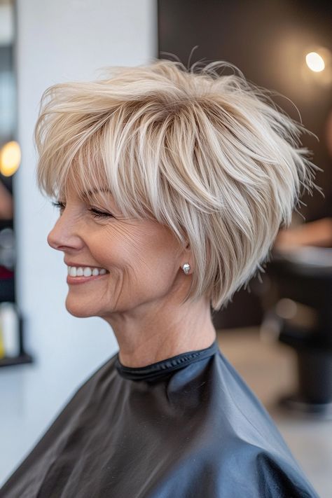 20. Champagne Blonde Layered Shag (Short Haircuts For Women Over 50) - Short Haircuts For Women Over 50 Shag Short, Layered Shag, Modern Short Hairstyles, Choppy Layers, Soft Blonde, Shag Haircuts, Haircuts For Women Over 50, Champagne Blonde, Modern Haircuts