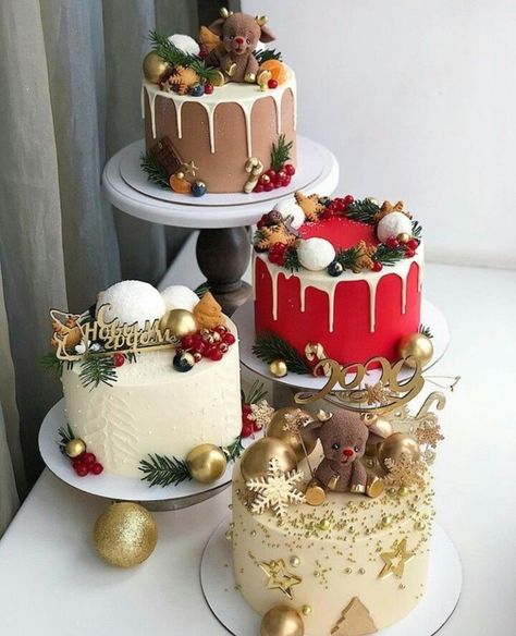 New Year Cake Design 2023, New Year Cake 2023, Christmas Mini Cakes, Winter Torte, Christmas Themed Cake, Christmas Cake Designs, Cake Christmas, New Year's Cake, Christmas Cake Decorations