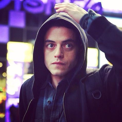 He looks so cuuuute Ramy Malek, Mr Robot Quotes, Robot Quotes, Robots Quote, Rami Malik, Elliot Alderson, Rami Said Malek, Love Is Life, Denis Villeneuve