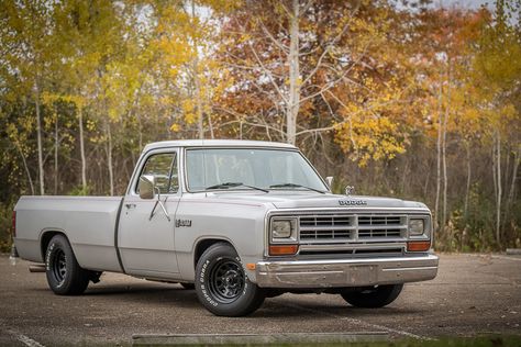 Learn more about BaT Auction Success Story: 2500 Miles Home in a 1986 Dodge D150 on Bring a Trailer, the home of the best vintage and classic cars online. 1987 Dodge D150, Vintage Dodge Trucks, D150 Dodge, D100 Dodge, Dodge Pickup Trucks, Old Dodge Trucks, Dodge Cars, Dodge Pickup, Dodge Vehicles