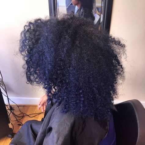 Indigo Hair Color, African American Hair Color, Blue Natural Hair, Ideas For Hair Color, Midnight Blue Hair, Indigo Hair, Blue Hair Aesthetic, Dyed Curly Hair, Dyed Hair Blue