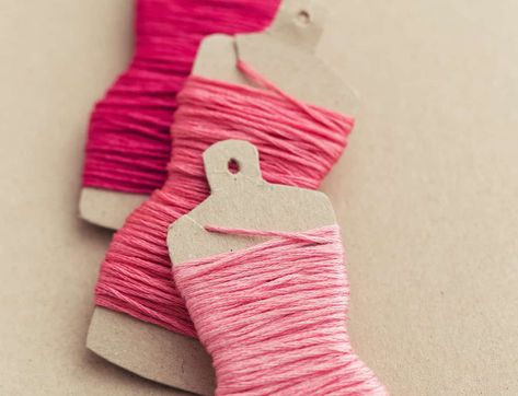 Knitting With Bobbins - The Ultimate Guide - The Creative Folk Teaching Crochet, How Do You Knit, Embroidery Bobbins, Big Yarn, Christmas Stocking Pattern, Stocking Pattern, Personalized Stockings, Easy Knitting Patterns, Yarn Diy