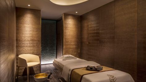 Luxury Spa in London | Facials and Massage | Four Seasons Ten Trinity Spa London, Spa Room Ideas, Spa Massage Room, Spa Bedroom, Facial Room, Home Spa Room, Spa Interior Design, Spa Lighting, Spa Rooms