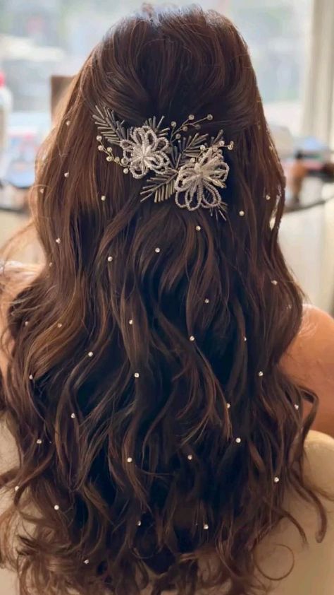 Hairstyles - Wedding  	◦	Haldi ￼  	◦	Engagement ￼  	◦	Mehendi ￼  ￼ 	◦	Wedding ￼ ￼ 	◦	Sangeeth ￼ Hairstyle Ideas For Engagement, Sangeet Outfit Hairstyle, Reception Party Hairstyles, Wedding Aesthetic Hairstyle, Open Hair Hairstyle For Wedding, Simple Hairstyle With Flowers, Wedding Hairstyle Open Hair, Simple Reception Hairstyles, Simple Haldi Hairstyle