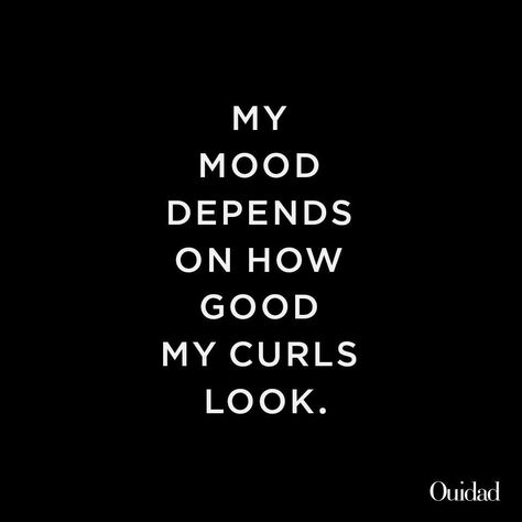 Curly Captions, Hair Quotes Funny, Curly Hair Quotes, Curly Hair Problems, Fina Ord, Hair Quotes, Quotes Instagram, Funny Thoughts, My Mood