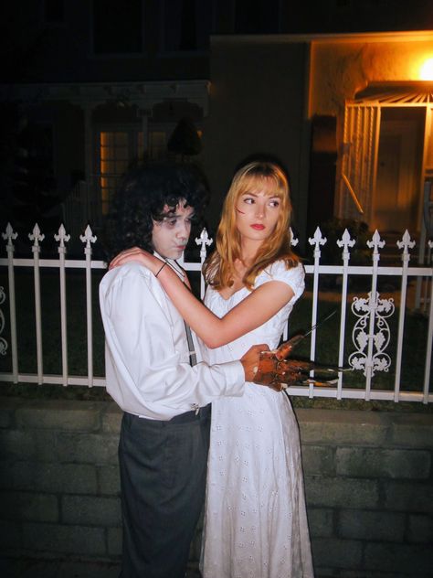 80s Couples Halloween Costume, Kim From Edward Scissorhands Costume, Edward And Kim Costume, Winona Ryder Halloween Costume, Kim Edward Scissorhands Costume, Edward Scissorhands Costume Couples, Winona Ryder Costume, Edward Scissorhands And Kim Costume, Edward Scissorhands Couple Costume