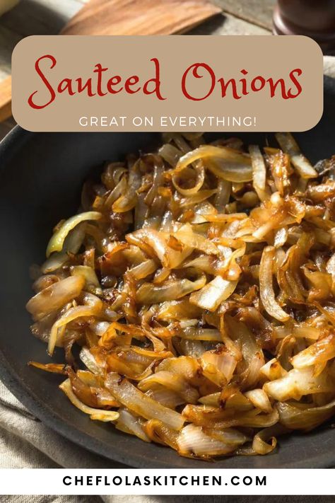 This picture shows a plate of sauteed onions Caramelized Onions Recipe, Sandwich Sides, Classic Kitchen, Onion Recipes, Saute Onions, Vegetable Sides, Veggie Dishes, Caramelized Onions, Vegetable Side Dishes