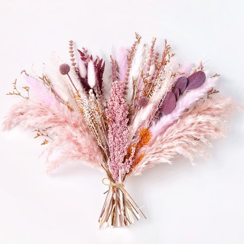 PRICES MAY VARY. LUXURIOUS BOUQUET---The dried flower bouquet is in unique flower arrangements with 15 natural dried plants Including dried pampas grass, small pampas grass, eucalyptus apple leaf, limonium, fern leaf, melaleuca bracteata, wheat, sorghum, bunny tails, lavender, lino vlas, billy ball, thlaspi green bell. The bouquet composed of various natural plants is based on pink, and the whole is fluffy and patchwork, which makes this dried flower bouquet more gorgeous and ornamental. NATURAL Pink Pampas Grass Decor, Pink Pampas, Pink Pampas Grass, Grass Bouquet, Wedding Shower Themes, Pampas Grass Bouquet, Unique Flower Arrangements, Table Centerpiece Decorations, Dried Pampas