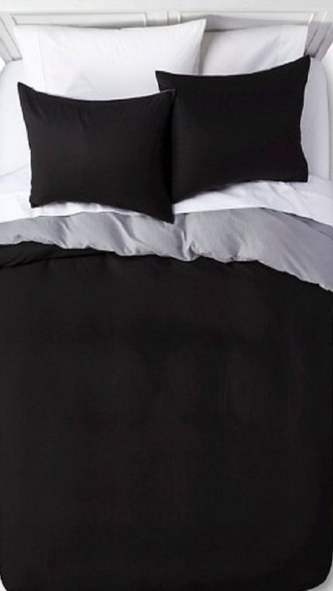 INT. BLACK AND WHITE BEDSHEETS SMALL #EpisodeInteractive #Episode Size 640 X 1136 #EpisodeOurCrazyLoveLife Episode Backgrounds Outside, Episode Backgrounds Bedroom, Episode Interactive Backgrounds Bedroom, Episode Overlays, Bed Background, White Bedsheets, Fancy Living Rooms, Wattpad Background, Gacha Backgrounds