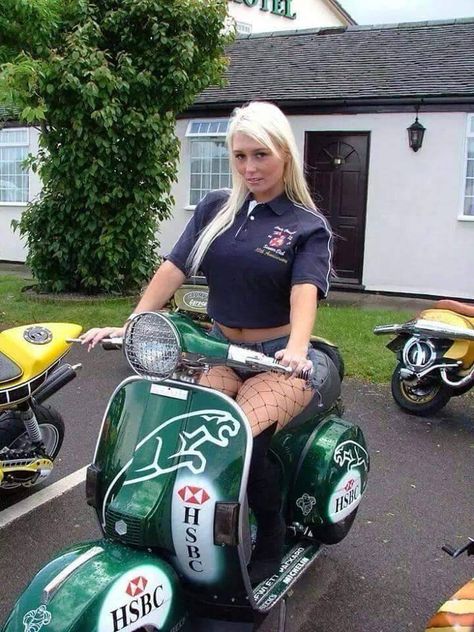 Vespa Bike, Vespa Px, Adventure Girl, Vespa Girl, Lambretta Scooter, Motorbike Girl, Mod Girl, Piaggio Vespa, Vespa Lambretta