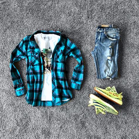 Joey on Instagram: “Simply bright idea 💡🐠 #Yeezyboost #Yebra #SimpleFits Some basics with a grail makes for a clean fit any day. @Zumiez had the shirt and…” Yeezy Outfits, Man Fits, Men Lifestyle, Yeezy Outfit, Male Clothing, Flannel Outfits, Simple Fits, Outfit Grid, Grown Man