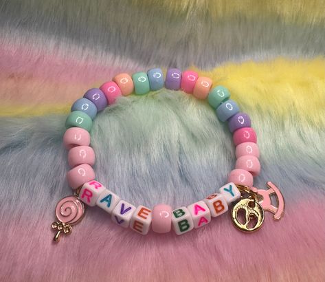 Cute Kandi Bracelets in pastel colors for keeping or trading at festivals and raves! Kandi Rave Bracelets, Rave Beads Bracelets, Cute Kandi Bracelets, Rave Kandi Bracelets Ideas, Candy Bracelet Ideas, Rave Candies, Rave Bracelets Ideas, Rave Candy Bracelets Ideas, Rave Candy Bracelets