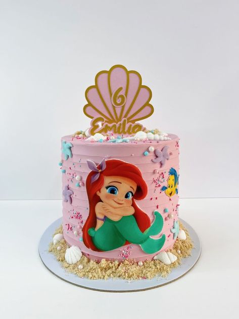 Little Mermaid Cake Ideas, Ariel Cake Ideas, Mermaid Cake Birthday, Ariel Mermaid Cake, Mermaid Cake Design, Ariel Cakes, Sixth Birthday Cake, Mermaid Cake Ideas, Easy Birthday Party Decorations