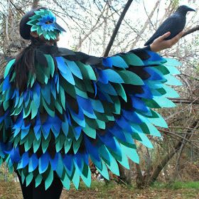 Hummingbird Costume, Bird Costume Kids, Bird Wings Costume, Parrot Costume, Costume Carnaval, Bird Costume, Diy Kostüm, Bird Houses Painted, Bird Houses Diy