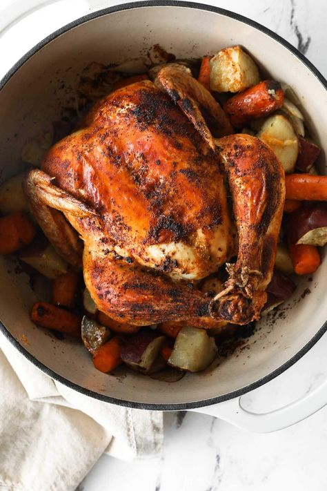 Braised Whole Chicken Dutch Ovens, 4 Quart Dutch Oven Recipes, Whole Chicken In Dutch Oven Recipes, Whole Chicken Dutch Oven, Whole Chicken In Dutch Oven, Dutch Oven Roasted Chicken, Whole Chicken In Oven, La Creuset, Dutch Oven Whole Chicken