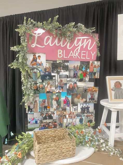 Senior Board Table Ideas, Picture Board Grad Party, Photo Wall Collage Grad Party, Grad Display Table, Grad Party Awards Display, Senior Graduation Party Ideas Decoration, Grad Party Boards, Graduation Party Display Ideas, Grad Party Photo Board