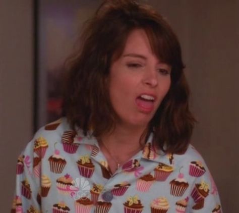 Liz Lemon wearing cupcake jammies!! Pretend Friends, Liz Lemon, 30 Rock, Tv Land, Tina Fey, Hair Flip, Lancaster, Dumb And Dumber, Pop Culture