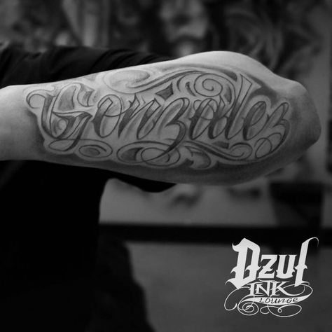 "Gonzalez" in script. Family pride! Mexican Name Tattoo, Gonzalez Tattoo Name, Last Name Tattoos, Christian Tattoo, Names Tattoos For Men, Tattoo Lettering Design, Cursive Tattoos, Cute Hand Tattoos, Graffiti Tattoo