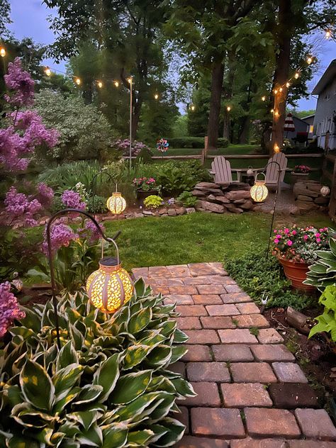 Have you been enjoying your outdoor living spaces yet? Grab a cup of coffee or tea and enjoy my outdoor living in summer home tour. #outdoorliving #outdoorlivingideas #outdoorlighting #outdoorlightingideas #outdoorlivingspacecovered #outdoorpatioideas #outdoorgardens #outdoordecordiy #outdoordiningtable #outdoordiningpspaces #outdoordining #outdoordeckdecorating #firepitideasbackyard #firepitarea #firepitseating #firepitideas #firepitpatio #backyardoasis #backyard #backyardideas Seating Ideas, Starting A Garden, Garden Images, Backyard Living, Garden Tours, Garden Seating, Backyard Oasis, Backyard Landscaping Designs, Dream Garden