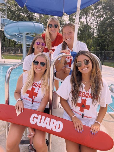 #summer #lifeguard #friends Future Job Costume Ideas, Life Guard Costume Girl, Summer Job Aesthetic, Life Guard Aesthetic, Lifeguard Aesthetic, Lifeguard Quotes, Lifeguard Outfit, Lifeguard Costume, Diy Girls Costumes