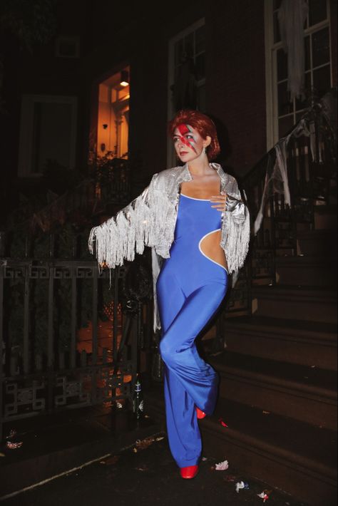 David Bowie Outfits Ziggy Stardust, Ziggy Stardust Halloween Costume, David Bowie Aladdin Sane Costume, Aladdin Sane Costume, David Bowie Makeup Ziggy Stardust, David Bowie Halloween Costume Women, Ziggy Stardust Outfit, David Bowie Costume Women, David Bowie Costume Ziggy Stardust