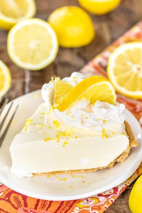 Lemon Pie Recipe Condensed Milk, Easy Lemon Pie, No Bake Lemon Pie, Cool Whip Pies, Cool Whip Desserts, Lemon Icebox Pie, Lemon Pie Recipe, Lemon Cream Pies, Cream Pies