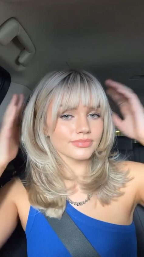 Blonde hairstyle with layers and bangs! in 2022 | Blonde hair with bangs, Bangs with medium hair, Medium length hair with bangs Hairstyle With Layers, Layered Hair With Bangs, Blonde Hairstyle, Blonde Hair With Bangs, Fesyen Rambut, Bangs With Medium Hair, Midlength Haircuts, Haircuts For Medium Hair, Haircuts Straight Hair