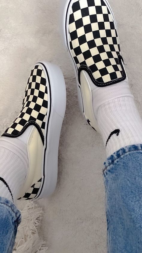 Vans With Socks, Slip On Vans, Nike Socks, Vans Slip On, Long Socks, Vans Classic Slip On, Vans Classic, Ankle Socks, Vans Classic Slip On Sneaker