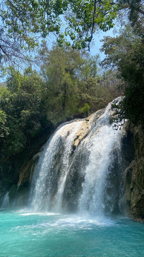 Aesthetic Waterfall Wallpaper, Waterfall Aesthetic Wallpaper, Water Fall Landscape, Water Fall Aesthetic, Waterfalls Aesthetic, Aesthetic Waterfall, Waterfall Aesthetic, Waterfall Beautiful, Dinner Setup