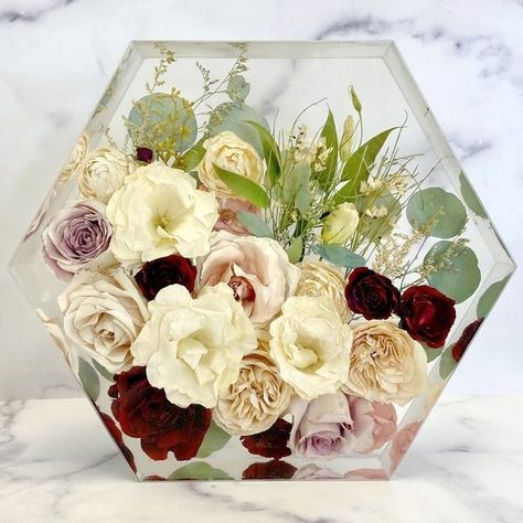 Resin Flower Vases, Flower Bouquet Resin Block, Resin And Flowers Diy, Preserving Wedding Flowers In Resin, Bridal Bouquet Resin Preservation, Epoxy Resin Flower Bouquet, Perserving Flowers Wedding Diy, Resin Flower Decor, How To Preserve Wedding Bouquet In Resin