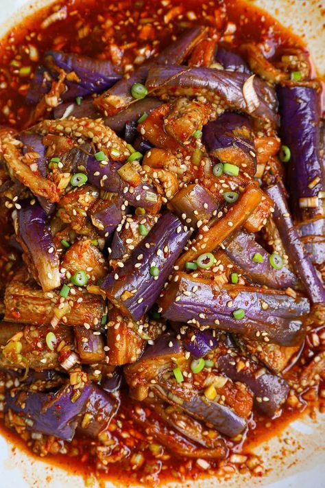 Korean Eggplant, Namul Recipe, Korean Garlic, Eggplant Side Dishes, Garlic Eggplant, Zucchini Side Dish Recipes, Zucchini Side Dishes, Asian Dish, Seonkyoung Longest