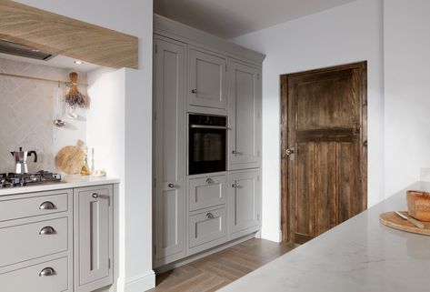 In Frame Shaker | 1909 Kitchens Range | C & C Kitchens Cashmere Shaker Kitchen, In Frame Kitchen, 1909 Kitchens, Frame Kitchen, Kitchen Showroom, Real Kitchen, Kitchen Range, Shaker Kitchen, In Frame