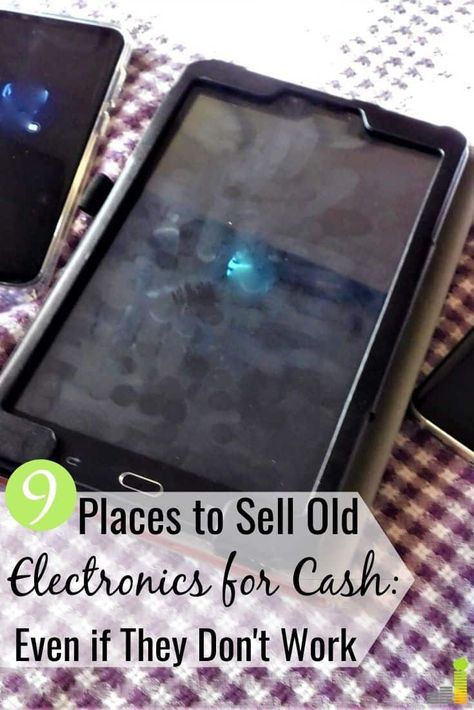 Old Electronics, Selling Stuff, Old Cell Phones, Where To Sell, Getting Rid Of Clutter, Old Phone, Earn More Money, Old Tv, New Things To Learn