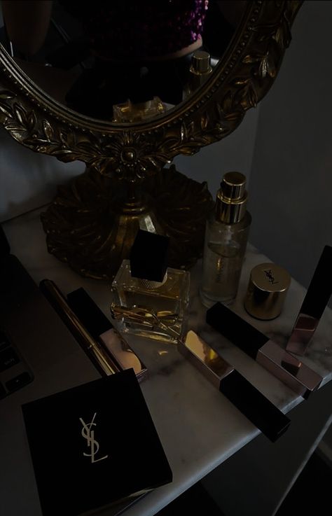 Yves Saint Laurent Aesthetic, Saint Laurent Aesthetic, Ysl Aesthetic, Beauty Products Photography, Luxury Makeup, New Gadgets, Aesthetic Photo, Old Money, Dark Aesthetic