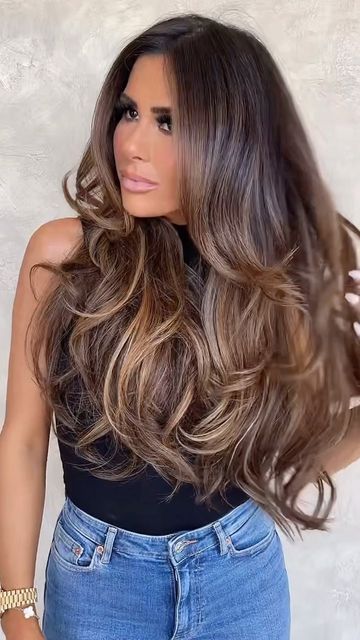 Cinnamon Roll Brown Hair, Cinnamon Roll Hair Color, Cinnamon Roll Hair, Caramel Brownie Hair, Ombre Hair Caramel, Hair Brown Balayage, Hair By Chrissy, Hairby Chrissy, Hairstyles 90s