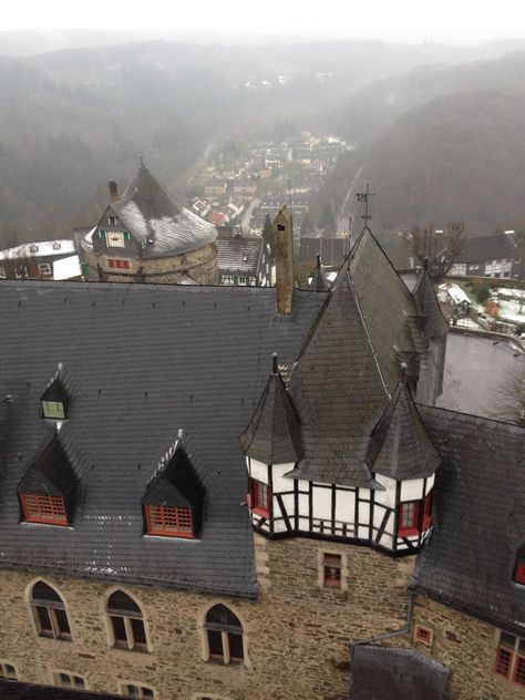 Burg Castle. Solingen. Germany. Solingen Germany, Places Ive Been, Paris Skyline, Places To Travel, Castle, Germany, Cabin, Paris, House Styles