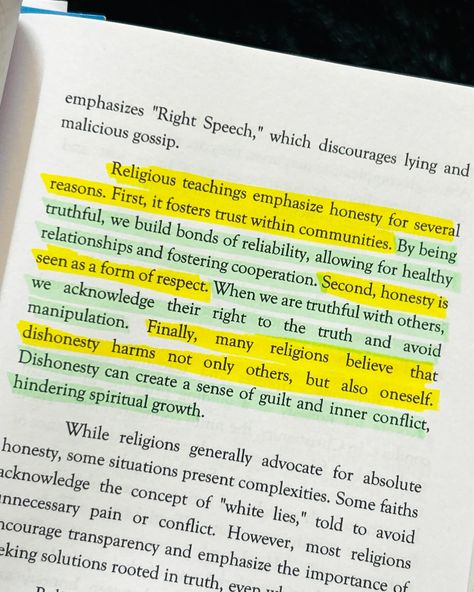 📍Curious about how honesty holds up in a world full of temptations? ✨The book ‘Truth about honesty’ uncovers the hidden tensions and contradictions we face in our daily lives, using eye-opening surveys and compelling stories to show how honesty shapes our personal integrity and societal connections. ✨It talks about the crucial role honesty plays in marriages, friendships, families, industries, environment, religion etc. ✨How being honest helps in building personal integrity leading you t... Honesty Is The Best Policy, Book Lovers Book, Inner Conflict, Personal Integrity, Being Honest, Book Recs, Cute Couple Drawings, Eye Opening, Couple Drawings