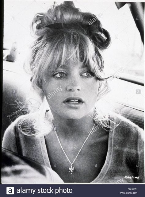 Goldie Hawn Hair, 60s Hair, Soft Fringe, Goldie Hawn, Hair Dos, Photo Print, Medium Length Hair Styles, Hair Inspo, Style Icons