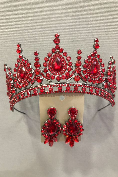 Ahu Live Red Bride, Henna Crown and Earring Set Crystal Glass Stone Hair Accessory Henna Crown, Quince Crown, Red Quinceanera Ideas, Bride Henna, Quinceanera Red, Red Bride, Quinceanera Accessories, Gold Henna, Wedding Crown Tiara