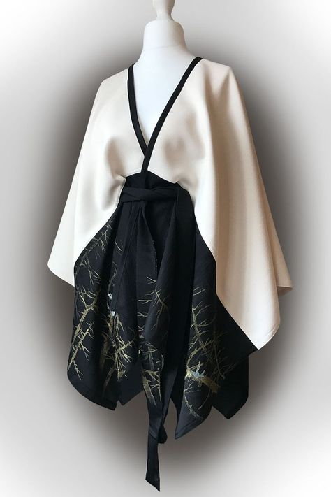 Kimono Outfit Japanese Modern, Japanese Kimono Dress Modern, Japanese Modern Clothes, Modern Kimono Outfit, Kimono Modern Fashion, Japanese Kimono Fashion Modern, Japanese Modern Kimono, Kimono Inspired Fashion, Japanese Inspired Clothing