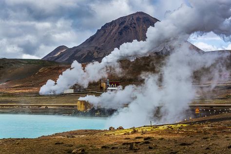 Geothermal energy is heat energy from the Earth. It is also a renewable energy resource. Geothermal Energy Illustration, Structure Of The Earth, Science Display, Renewable Energy Resources, Seed Art, Chemical Energy, Geothermal Heating, Sources Of Heat, Geothermal Energy