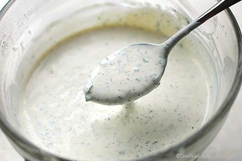 I love ranch dressing, but not the stuff in the bottle so much. When I go to restaurants it always tastes so much better. I figured it was because it was fresh and homemade....I was right. I decided to make my own and now I can't get enough. A couple of my kids have pretty… Cheesecake Factory Ranch, Weight Watchers Salads, Buttermilk Ranch Dressing Recipe, Salads Dressing, Weight Watchers Salad, Cheesecake Factory Copycat, Ranch Dressing Recipe Homemade, Books Worth Reading, Buttermilk Ranch Dressing