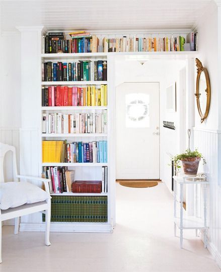 Looking for bookshelf ideas to make over your cozy home library? Framing doorways with bookshelves can be a gorgeous and practical decorating decision. Sneaky Storage, Small Space Storage Solutions, Small Space Storage, Wall Bookshelves, Aesthetic Ideas, Wall Storage, Home Library, Style At Home, Book Shelf