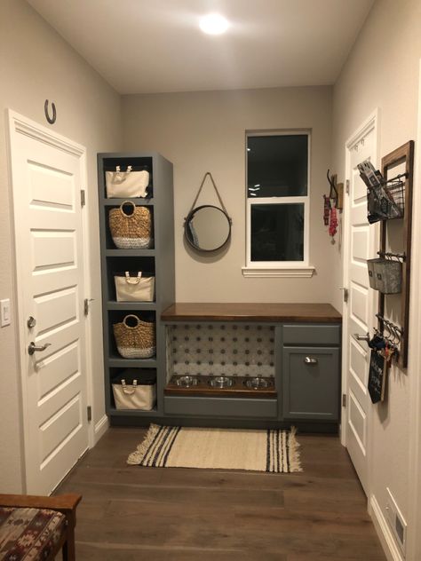 Mudroom Plant Room, Mud Room With Table, Laundry Room Pet Space, Mud Room Bench Dog Bowl, Dog Room Mud Room, Dog Storage Room, Dog Bowl Storage Cabinet, Dining Room Dog Area, Dog Bowls Under Cabinet