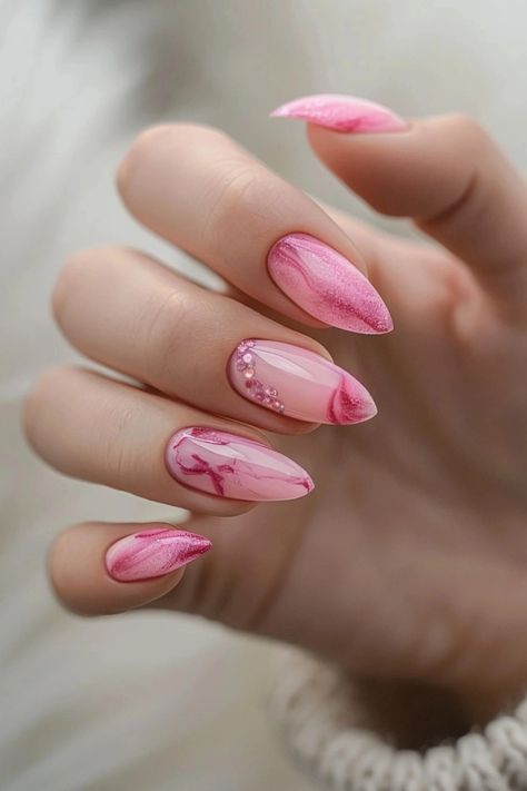 Indulge in a pretty manicure with 28 stunning pink quartz nail designs! With delicate pastel hues - find the perfect look to express your feminine style Pastel Pink Nails Design, Pink Nails 2024, Feminine Nail Designs, Delicate Manicure, Belle Nails, Sophisticated Manicure, Pink White Nails, Pale Pink Nails, Mint Green Nails