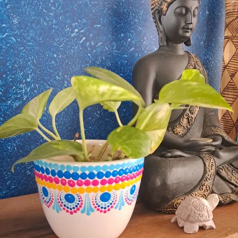 Dot painted flower pot.... DM for orders.... #needlesandcolours #homedecorsale #dotmandalapainting #dotpaintedpots #gardendecor Painted Flower Pot, Painted Flower Pots, Painted Flower, Home Decor Sale, Mandala Painting, Painted Pots, Flower Pot, Flower Painting, Flower Pots