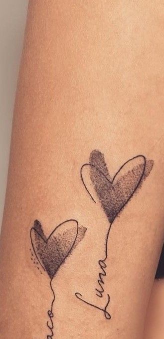 Simbols Tattoo, Fingerprint Tattoos, Mama Tattoo, Tiny Wrist Tattoos, Mom Tattoo Designs, Mommy Tattoos, Mother Tattoos, Tattoo For Son, Tatuaje A Color