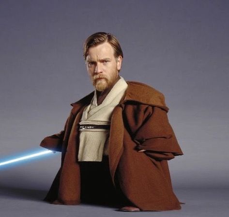 Obi Wan Reaction Pic, Star Wars Funny Faces, Original Star Wars Characters, Obi Wan Kenobi Memes Funny, Star Wars Pfp Funny, Obi Wan Pfp, Star Wars Funny Pictures, Obi Wan Funny, Cursed Star Wars Images