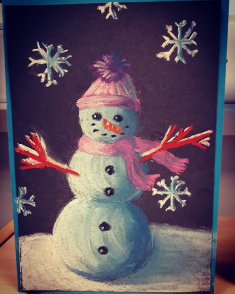 Snowman cards, chalk pastels, Christmas, art lesson, light and shade, Snowmen at night, primary teaching, winter Chalk Snowman, Christmas Oil Pastel Art, Chalk Pastel Winter Art, Oil Pastel Snowman, Winter Oil Pastel Art For Kids, Snowman Oil Pastel Art, Christmas Snowman Painting Winter Art, Christmas Chalkboard Art, Snowmen At Night